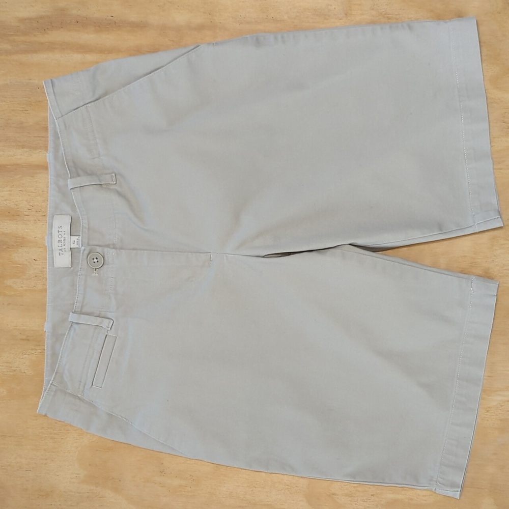 Talbots Outlet Flat Front Shorts size 6P